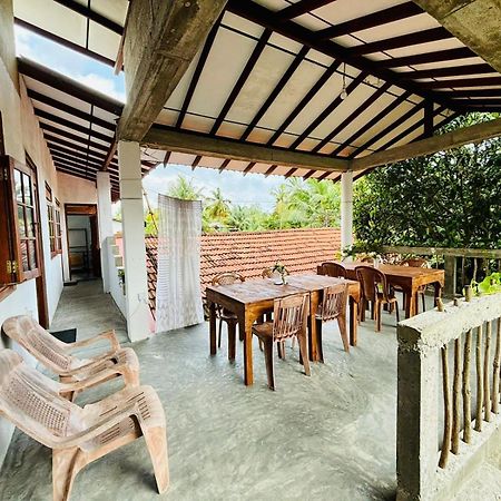Sanithu Homestay And Villa Galle Ngoại thất bức ảnh