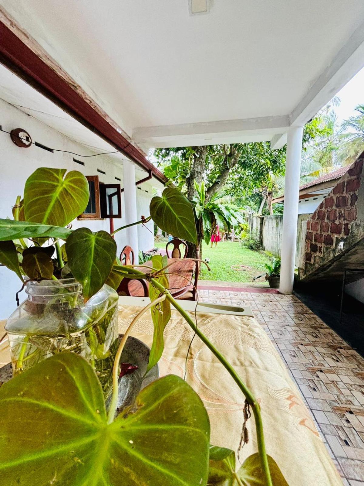 Sanithu Homestay And Villa Galle Ngoại thất bức ảnh